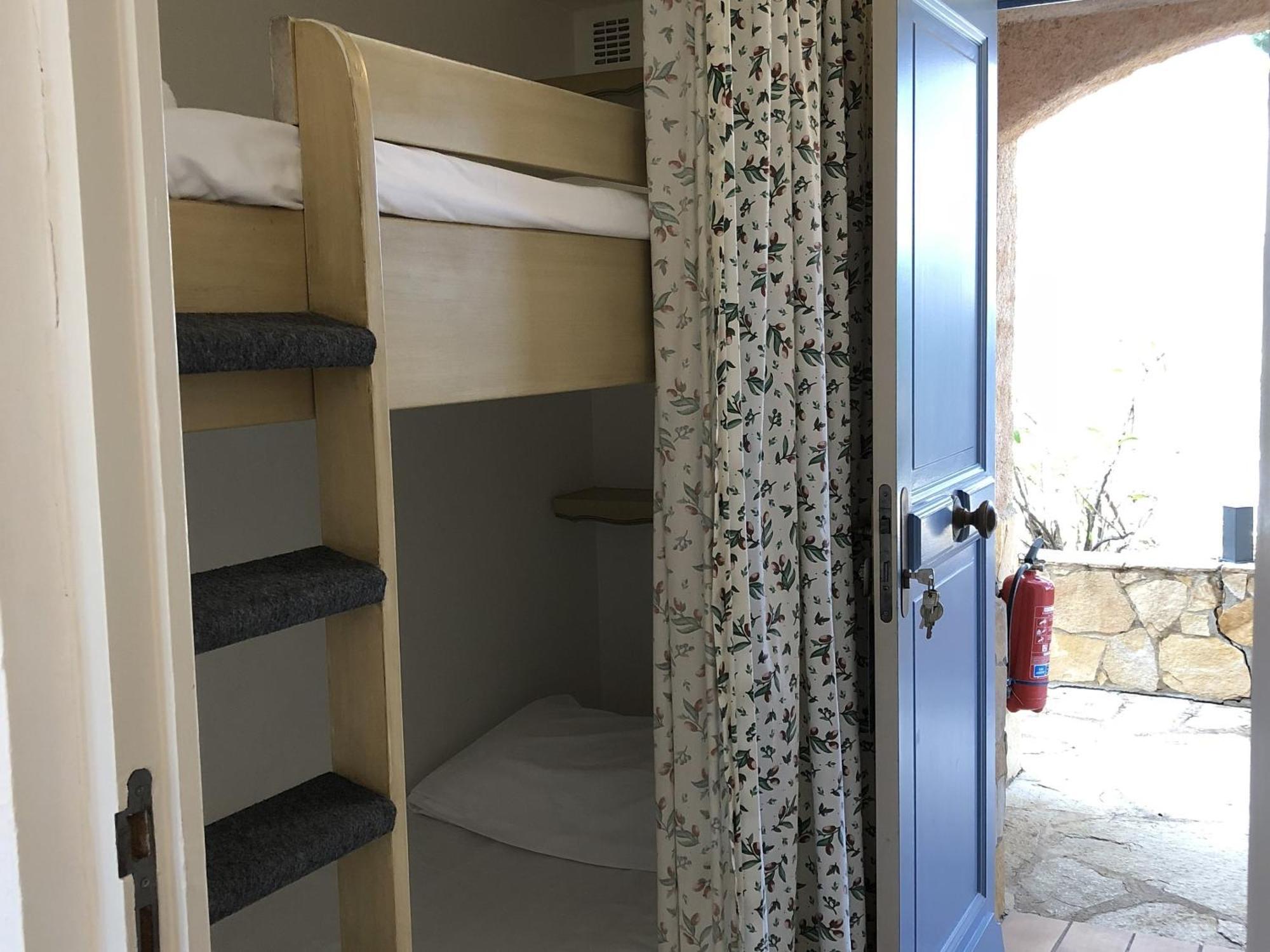 Hotel Jas Neuf Sainte-Maxime Room photo